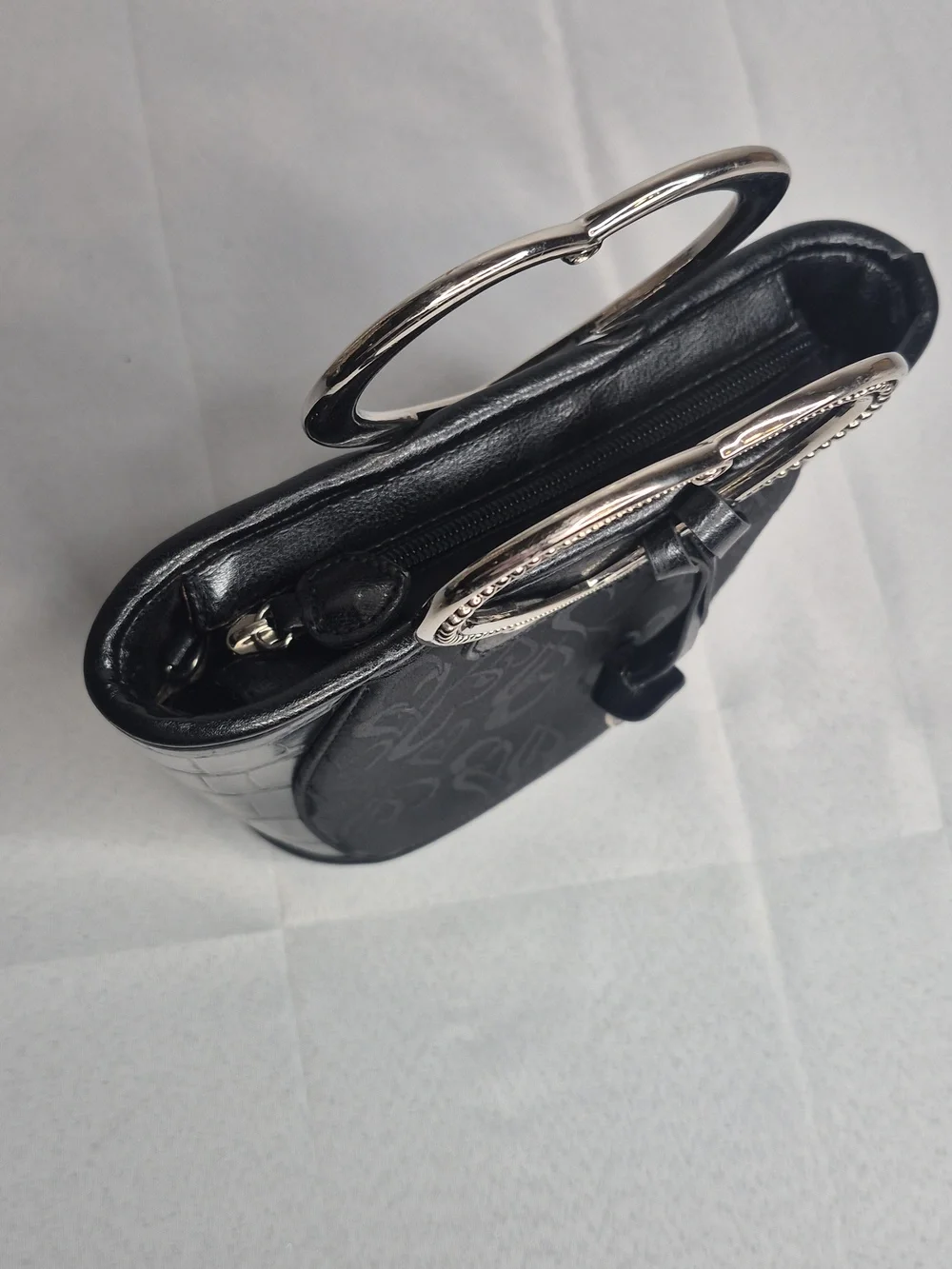 Brighton nwot sleek
